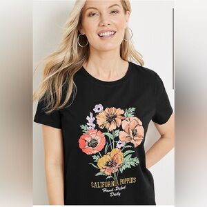 Maurice's floral graphic tee size medium